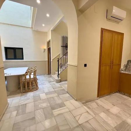 T19 Luxury 5br Private Terrace * Sevilla