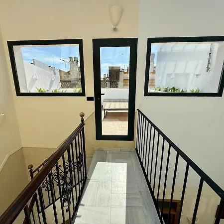 T19 Luxury 5br Private Terrace *
