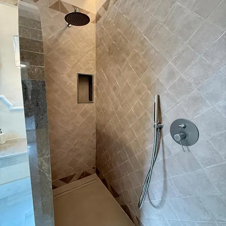 T19 Luxury 5br Private Terrace *