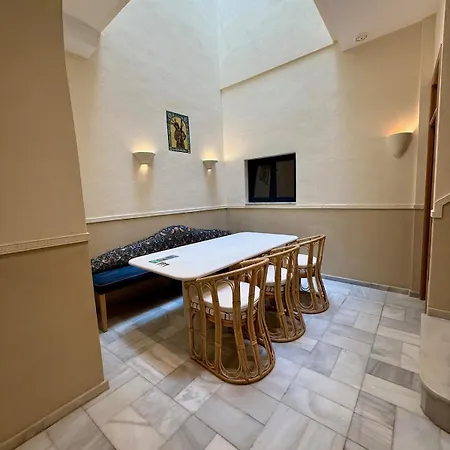 T19 Luxury 5br Private Terrace * Sevilla