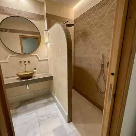 T19 Luxury 5br Private Terrace *